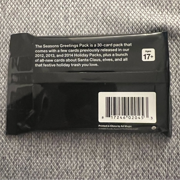 Cards Against Humanity Seasons Greetings Pack 12ct - Picture 3 of 3